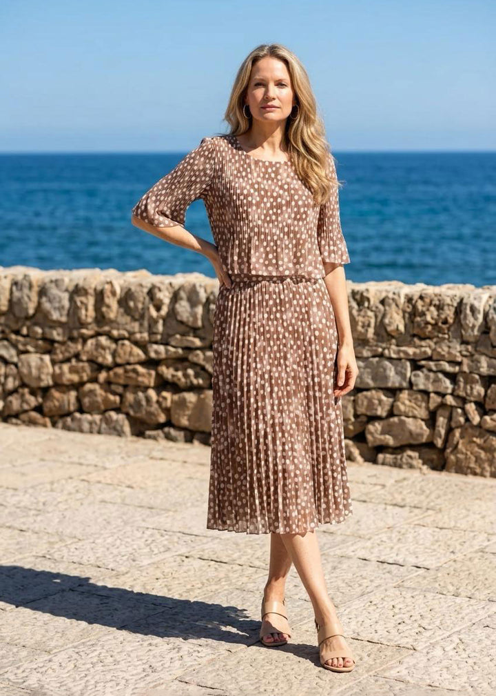 Spot Pleat Dress - Coffee