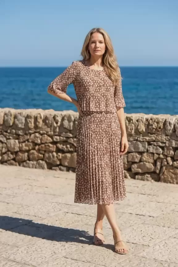 Spot Pleat Dress - Coffee